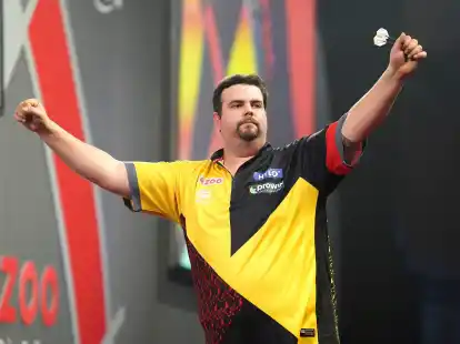 Hat sich bei der Darts-WM ins Halbfinale gespielt: Gabriel Clemens.