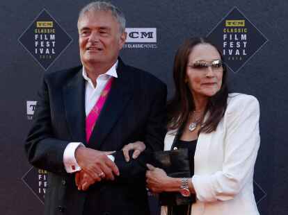 Leonard Whiting (l) und Olivia Hussey fordern eine Entsch&auml;digung in Millionenh&ouml;he.