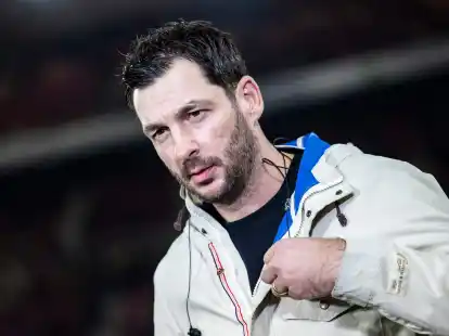 Hertha BSCs Trainer Sandro Schwarz hat Verst&auml;ndnis f&uuml;r Kapit&auml;n Plattenhardt.