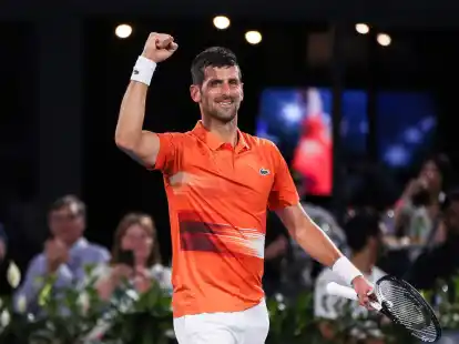 Novak Djokovic bezwang Daniil Medwedew mit 6:3, 6:4.