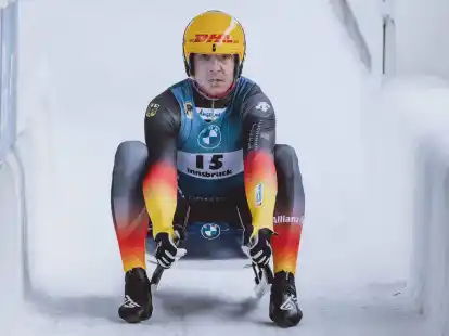 St&uuml;rzte beim Weltcup-Auftakt:&nbsp;Rodler Felix Loch.