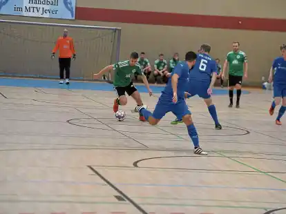 Als Gastgeber war der FSV Jever (in Gr&uuml;n) nat&uuml;rlich auch bei den Turnieren mit dabei, auch wenn es nicht f&uuml;r den ganz gro&szlig;en Wurf gereicht hat.  </div><div class=