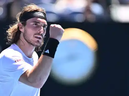Stefanos Tsitsipas hat bei den Australian Open das Achtelfinale erreicht.