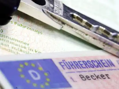 Bisher k&ouml;nnen &Auml;rztinnen und &Auml;rzte fahrungeeignete Personen den Beh&ouml;rden melden, wenn sie &laquo;Gefahr in Verzug&raquo; feststellen.