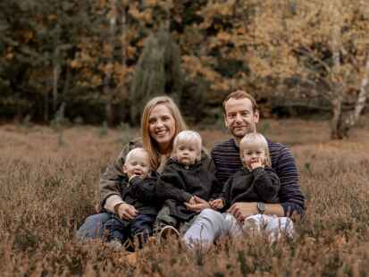 Luisa und Andreas Cordes aus Peheim sind im März 2021 Eltern von Henning, Marten und Paula geworden. Vom durchaus auch turbulenten Alltag berichtet die 28-Jährige auf Instagram.