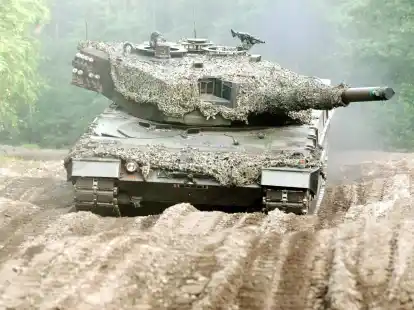 Polen hat angek&uuml;ndigt, Deutschland um eine Genehmigung f&uuml;r die Lieferung der in Deutschland hergestellten Kampfpanzer vom Typ Leopard an die Ukraine zu bitten.