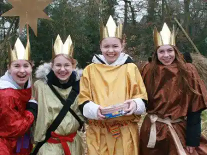Genau wie im Jahr 2020 (hier ein Archivbild) ziehen die Sternsinger auch in diesem Jahr verkleidet von Haus zu Haus.