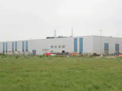 Das Gusszentrum in Georgsheil: Einsatzort f&uuml;r Polizei und Feuerwehr und Rettungsdienst mit Rettungshubschrauber.