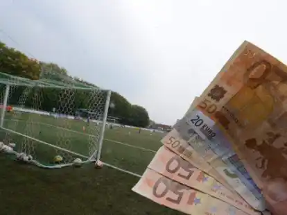 Symbolbild: &Uuml;ber eine Finanzspritze kann sich unter anderem der SV Bethen freuen.