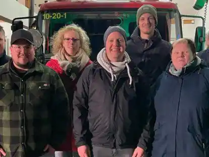 Am fr&uuml;hen Abend wurden die Sieger des Tannenbaumwerfens gek&uuml;rt.