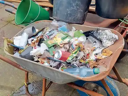 Abf&auml;lle in Gew&auml;ssern und Gr&uuml;nanlagen in rauen Mengen  &ndash; davon konnte das Graftenteam  beim Fr&uuml;hjahrsputz im vergangenen Jahr ein Lied singen.