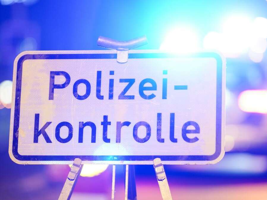 strafe-wegen-alkohol-am-steuer-polizeikontrolle-in-lemwerder-1-44