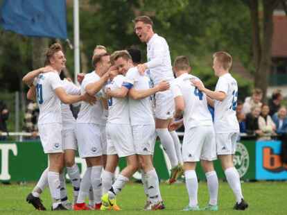 TSV Friesenstolz Riepe aus der Gemeinde Ihlow strebt den Aufstieg in ...