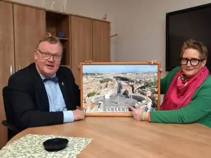 Den grandiosen Blick auf den Petersplatz wollen Andreas Weber und Simone Hegger-Flatken allen Sch&uuml;lerinnen und Sch&uuml;lern einmal erm&ouml;glichen.