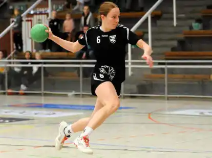 Lea Grotz vom TVC (hier in einer vorherigen Partie) flog mit ihrem Team zum Sieg im Spitzenspiel.