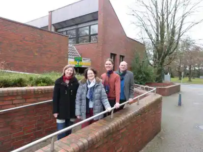 Sie haben sich zu einer neuen Kirchengemeinde zusammengeschlossen: Von links: Meike von Fintel, Doris M&ouml;llenberg, Henry Burow und Bernhard Busemann.