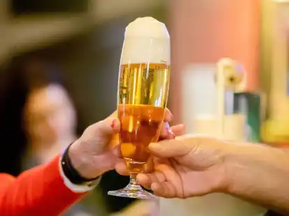 Der Bierabsatz in Deutschland ist nach den Corona-Jahren wieder leicht gestiegen.