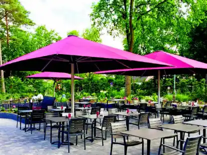 Hochwertige Gastronomieschirme.