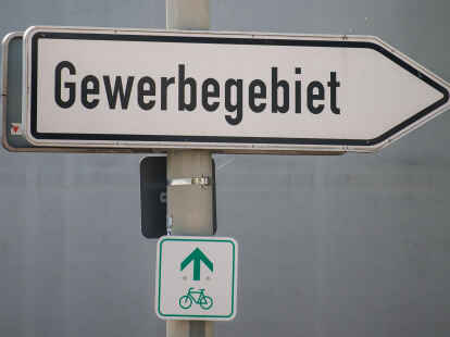 2023 sollen an einigen Orten im Landkreis Leer neue Gewerbefl&auml;chen entstehen. Wir geben eine &Uuml;bersicht, wo Ansiedlungen m&ouml;glich sind.