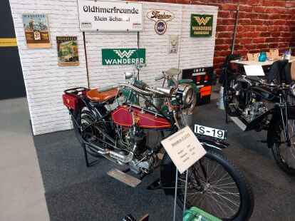 Motorradmesse 2023 &ndash; mit einer 104 Jahre alten &bdquo;Wanderer&ldquo; der Oldtimerfreunde Klein-Scharrel