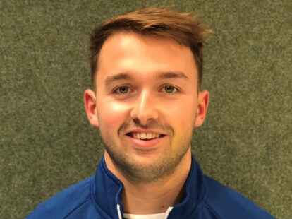 Im R&uuml;ckraum nicht zu stoppen: Sven Riederer erzielte f&uuml;r die SG Obenstrohe/Dangastermoor in Hoykenkamp elf Treffer.