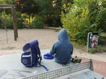 Die Bundesregierung will Kinder und Jugendliche k&uuml;nftig besser bei der Bew&auml;ltigung von psychosozialen Belastungen durch die Corona-Pandemie unterst&uuml;tzen (Symbolbild).