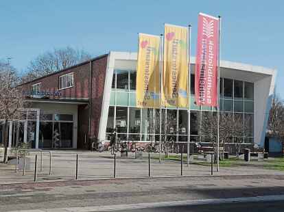Auch die Stadtbibliothek beklagt einige altersbedingte  &bdquo;Baustellen&ldquo;.
