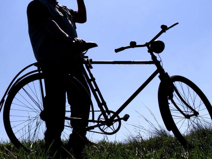 polizei-in-zetel-fahrradfahrer-mit-2-34-promille