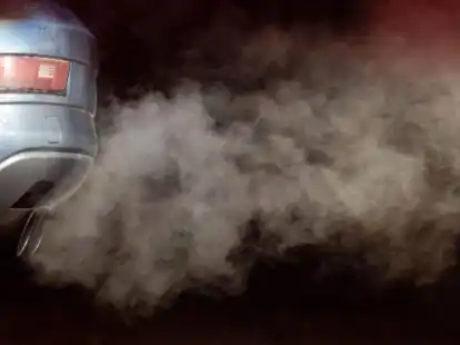 Das EU-Parlament beschloss, dass in der EU ab 2035 nur noch Neuwagen verkauft werden d&uuml;rfen, die im Betrieb keine Treibhausgase aussto&szlig;en.