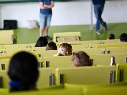 Mit Blick auf die versprochene Energiepreispauschale f&uuml;r Studierende und Fachsch&uuml;ler spricht die&nbsp;Jugendorganisation der FDP von einem &laquo;unw&uuml;rdigen Schauspiel&raquo;.