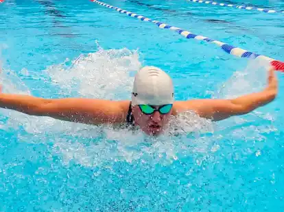 WSSV-Schwimmerin Manja Weber steuerte beim Mannschaftswettbewerb die meisten Punkte f&uuml;r ihr Team bei. Am Ende landeten die WSSV-Frauen auf Rang 13. Vier Pl&auml;tze davor sortierte sich die SG Wilhelmshaven ein.