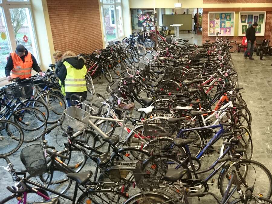 Ofener Fahrradbrse: Gebrauchte Fahrrder kaufen in Ammerland und Oldenburg