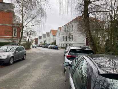 Anwohnerparken in Oldenburg: Je länger das Auto, desto teurer soll es werden