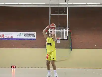 Wollen konzentriert zum vorzeitigen Klassenerhalt: die Baskets Juniors TSG Westerstede um Luca Michels.