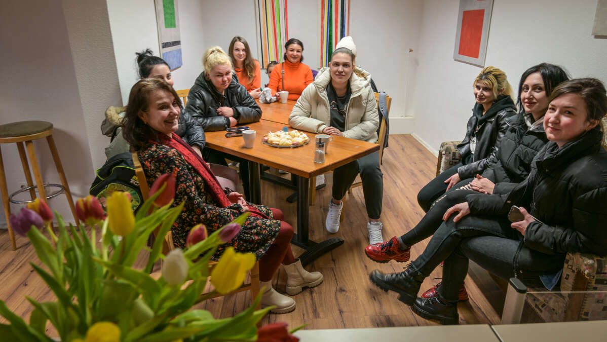 Integrationscafé Varel Ehrenamtliche kümmern sich um Flüchtlinge aus