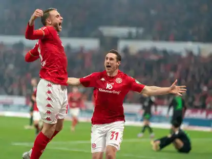 Marcus Ingvartsen (l) sorgte beim Mainzer Sieg gegen Gladbach f&uuml;r die Vorentscheidung.