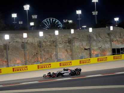 Nico H&uuml;lkenberg aus Deutschland vom Team Haas ist auf der Strecke unterwegs.