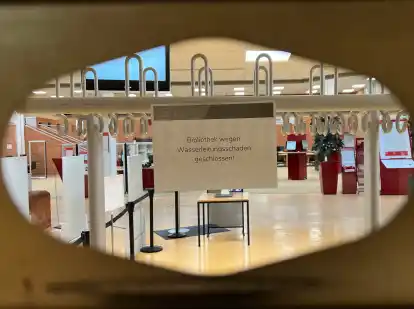 Wegen eines Wasserleitungsschaden musste die Unibibliothek am Uhlhornsweg am Donnerstag geschlossen bleiben.