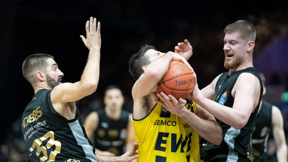EWE Baskets Oldenburg gegen Löwen Braunschweig Wie unterschiedlich