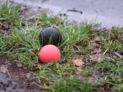 Noch einmal kommen in dieser Saison die Bo&szlig;elkugeln zum Einsatz