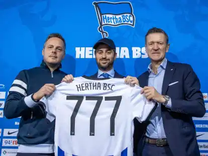 Start in eine neue Zusammenarbeit:&nbsp;Hertha-Pr&auml;sident Kay Bernstein (l), 777-Partners-CEO Josh Wander (M) und Hertha-Gesch&auml;ftsf&uuml;hrer Thomas E. Herrich.