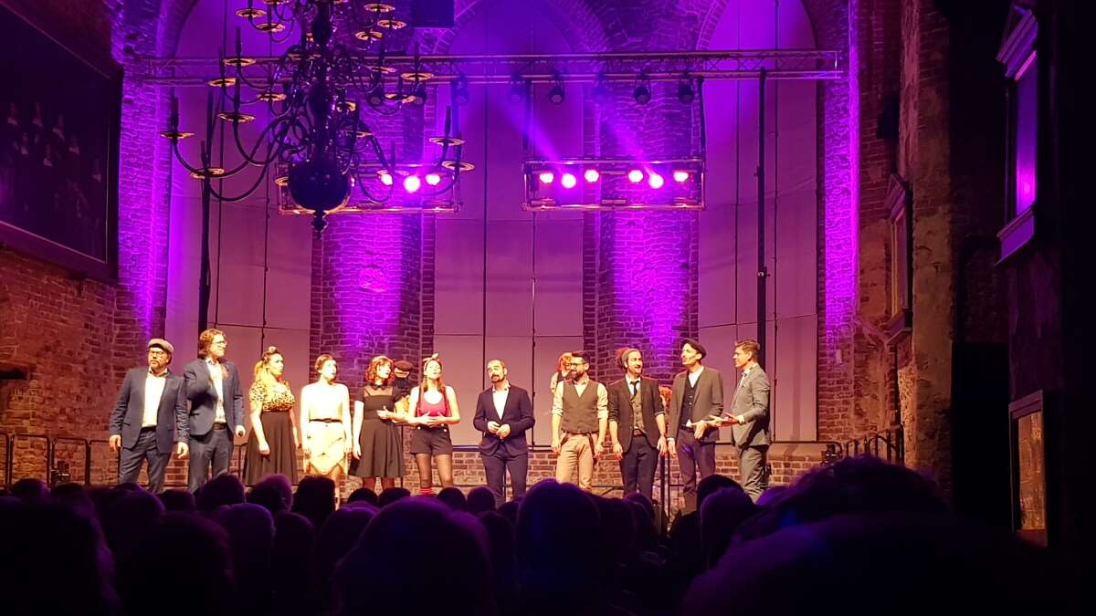 Stimmflut Emden Stimme pur im „krassen“ Saal