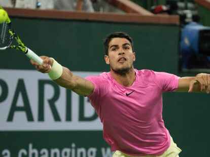 Der Spanier Carlos Alcaraz gewann in zwei S&auml;tzen mit 7:6, 6:3.