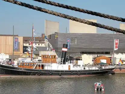 Schlecht steht es um den ehemaligen Beh&ouml;rdendampfer &bdquo;Welle&ldquo;. Er liegt im Neuen Hafen, gegen&uuml;ber vom Auswandererhaus. Es fehlt nicht nur an Finanzmitteln, gesucht werden auch Leute, die an Bord mit anfassen k&ouml;nnen.