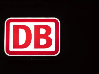 Der Rechnungshof kritisiert die vor allem im vergangenen Jahr deutlich gestiegene Unp&uuml;nktlichkeit im Fernverkehr sowie den wachsenden Schuldenstand der Bahn.