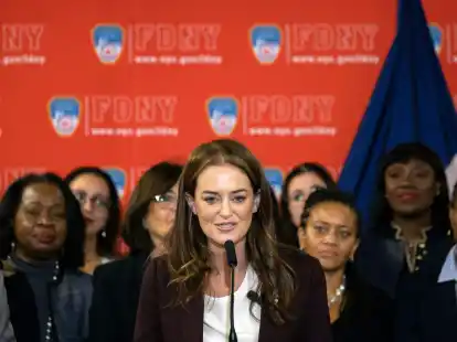 Laura Kavanagh ist die Chefin der New Yorker Feuerwehr FDNY.