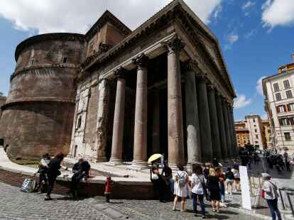 Touristen m&uuml;ssen k&uuml;nftig Eintritt f&uuml;r das Pantheon in Rom bezahlen.