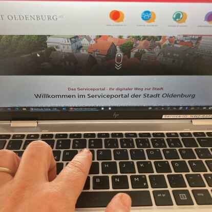 Konsequent baut die Stadt Oldenburg ihren Online-Service aus: Viele Standard-Anliegen wie beispielsweise Ummeldungen innerhalb der Stadt k&ouml;nnen mittlerweile &uuml;ber das Online-Portal erledigt werden.