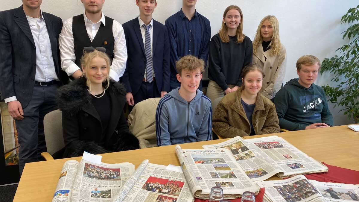 JadeGymnasium Oberstufe vermarktet NWZPrintJahresbände