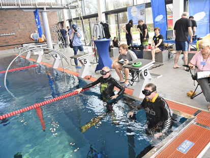 Samstagmorgen ging&rsquo;s los &ndash; Freunde, Familie und Bekannte unterst&uuml;tzen die vier Apnoe-Taucher bei ihrem Rekordversuch.
